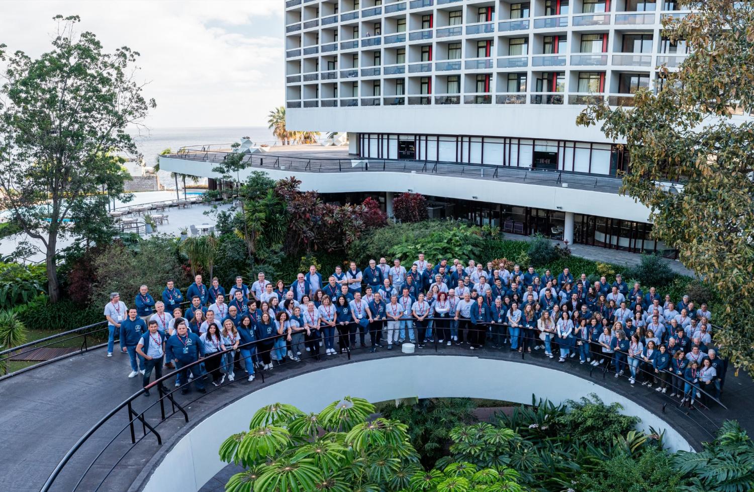 O grupo de 160 colaboradores esteve reunido no Funchal.