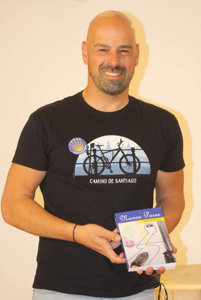 Biblioteca Municipal do Funchal acolhe lançamento do livro ‘Nunca Pares’