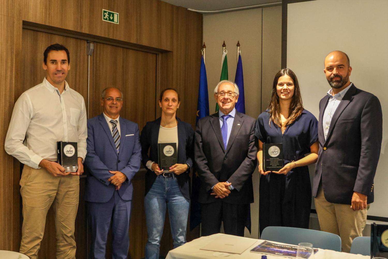 Associação de Voleibol da Madeira presta homenagem a “grandes personalidades” da modalidade