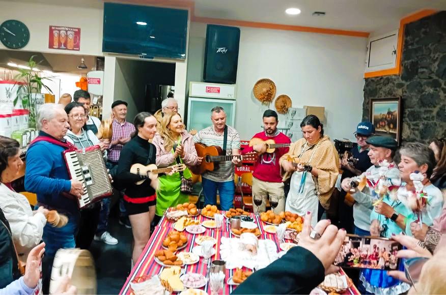 Imaculado junta populares para manter tradição do ‘Varrer dos Armários’