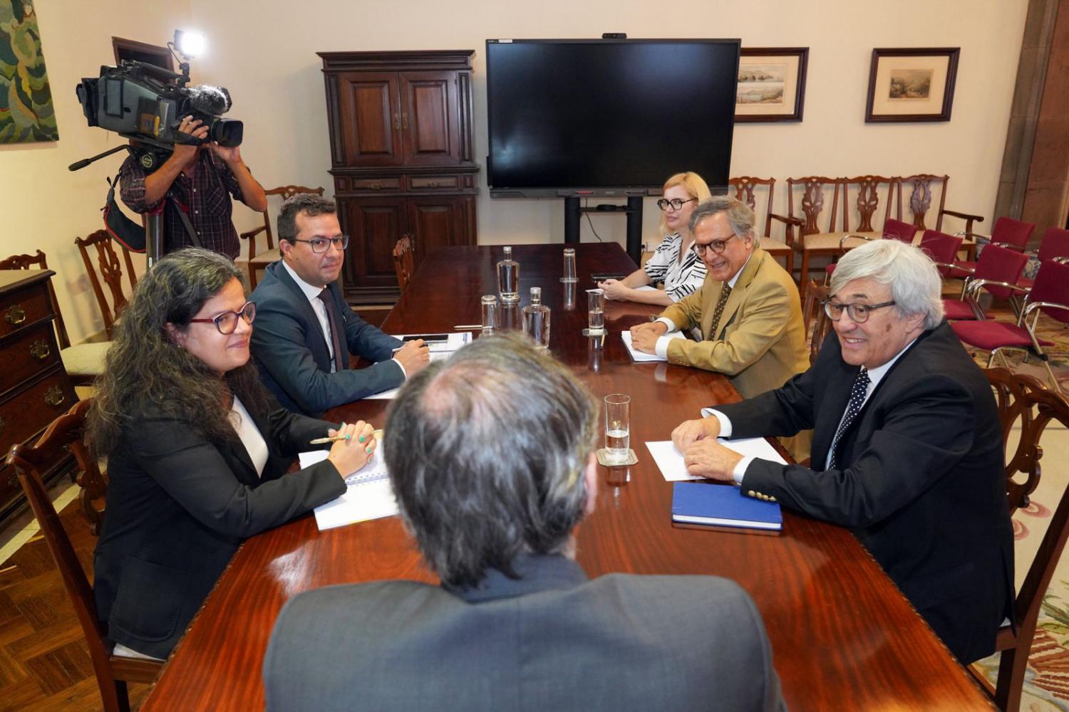 CDS agradado com “grande abertura do Governo para conversar”