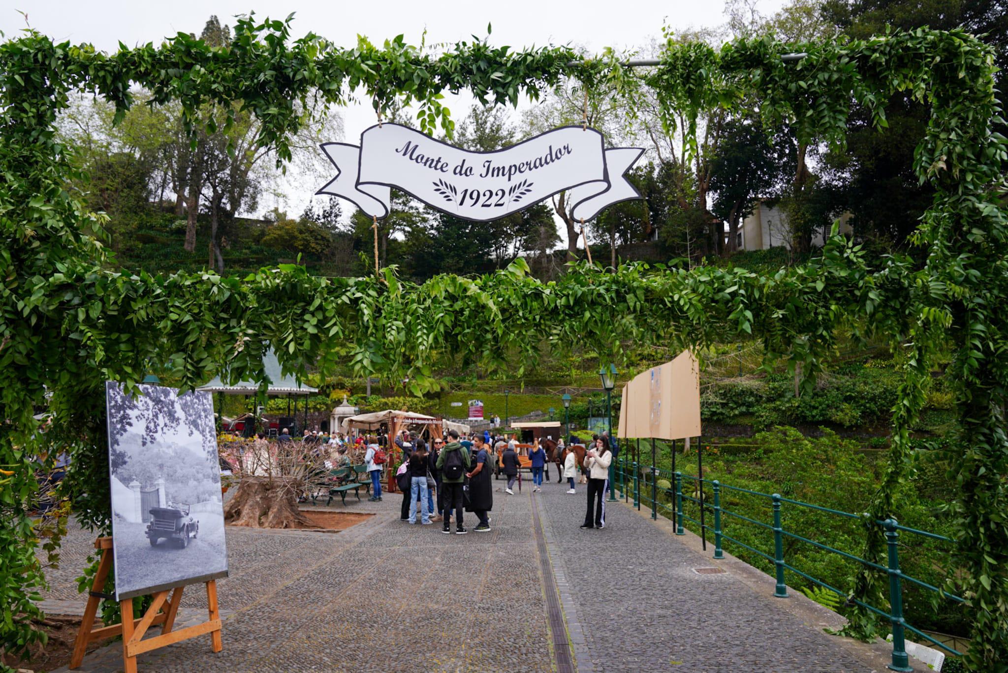 “Monte do Imperador” vestido a preceito para celebrar Carlos I de Habsburgo (com fotos)