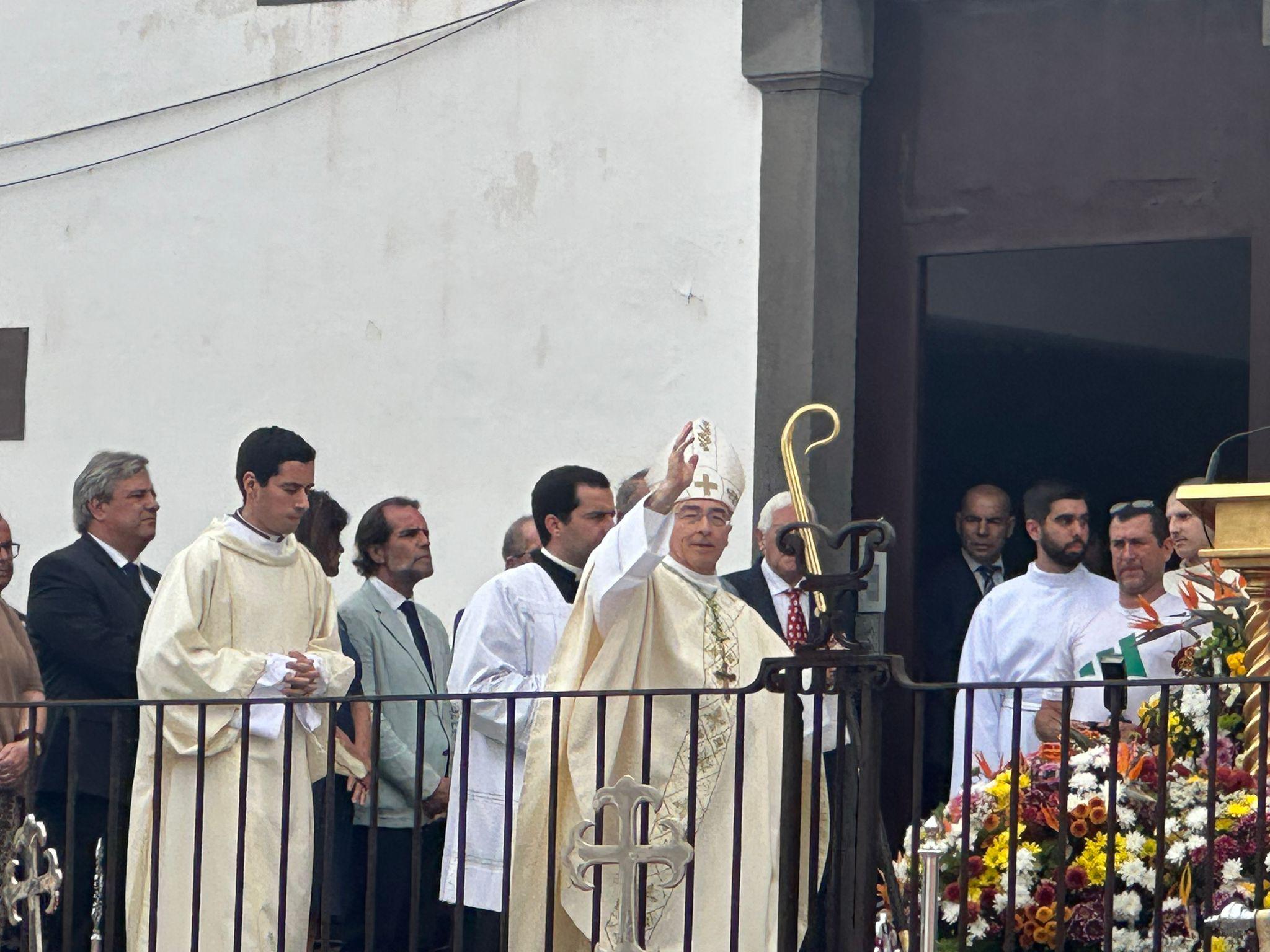 Largo do Colégio cheio para a Festa do Corpo de Deus (com fotos)