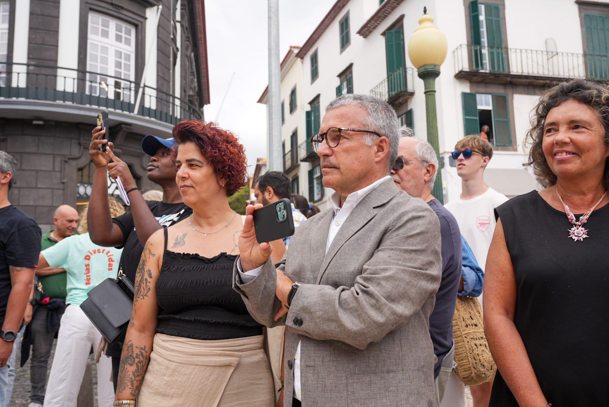 Garouta do Calhau: Mais de duas centenas participam no flash mob especial com Simão Sabrosa (com vídeo e fotos)
