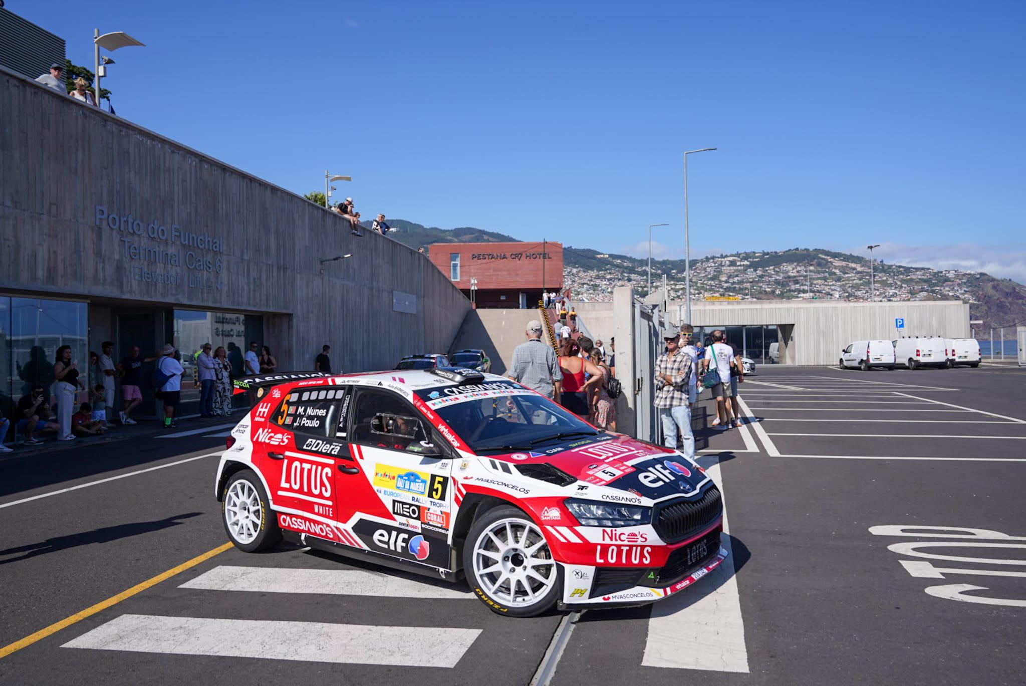 Verificações técnicas e administrativas atraem vários adeptos e curiosos (com fotos)