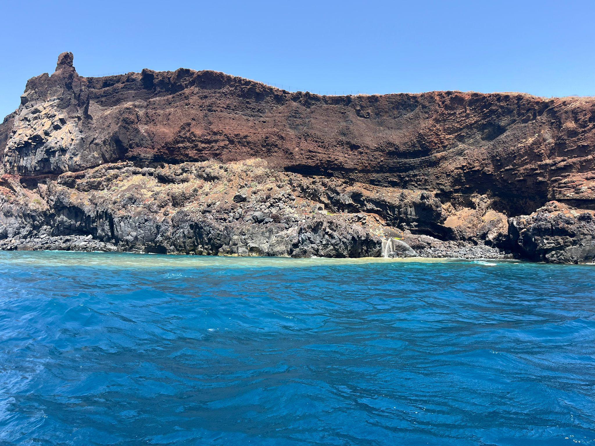 Descargas de águas residuais preocupam na zona da Atalaia (com vídeo)