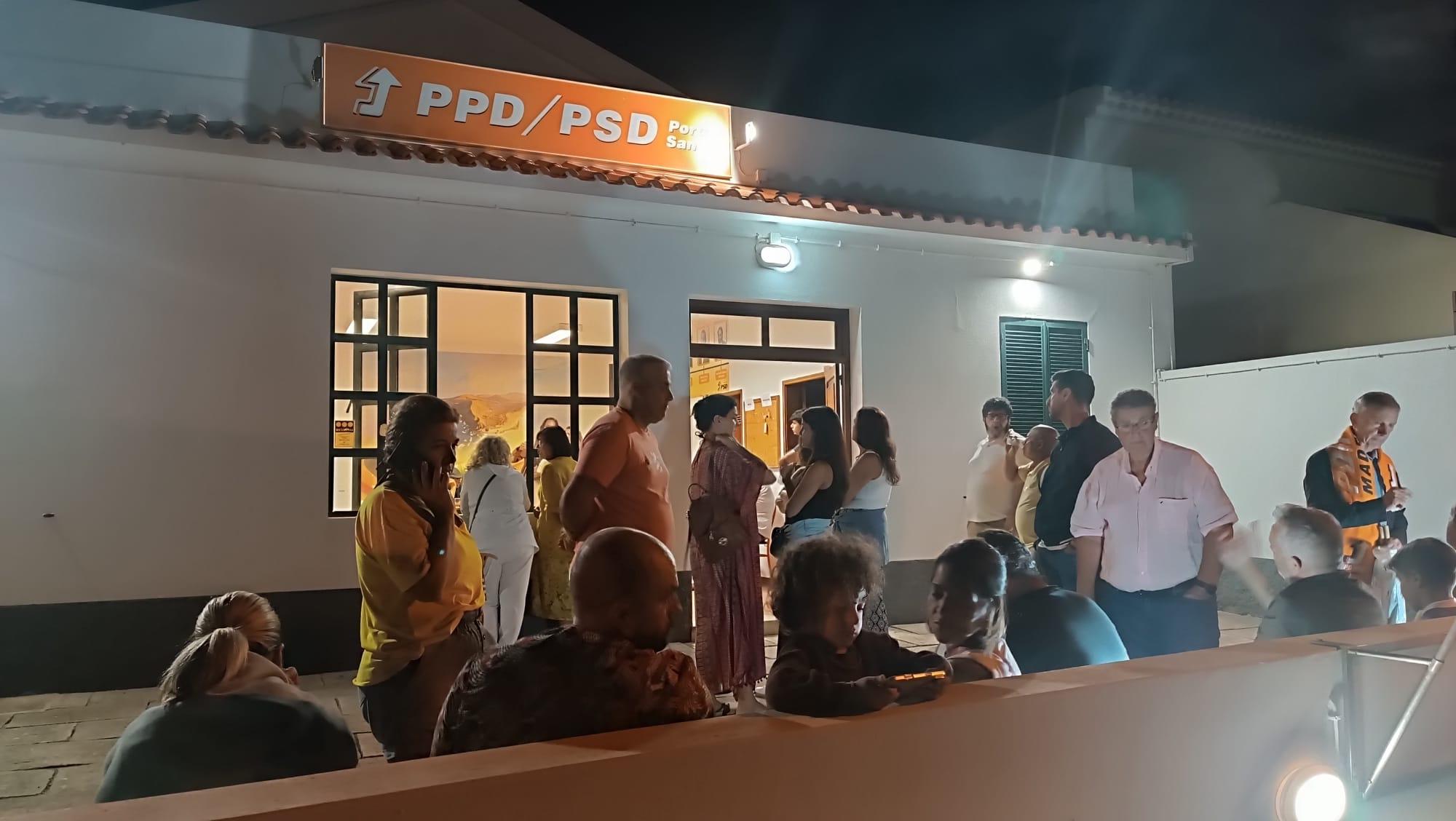 Veja a festa da reeleição de Dinarte Fernandes em Santana