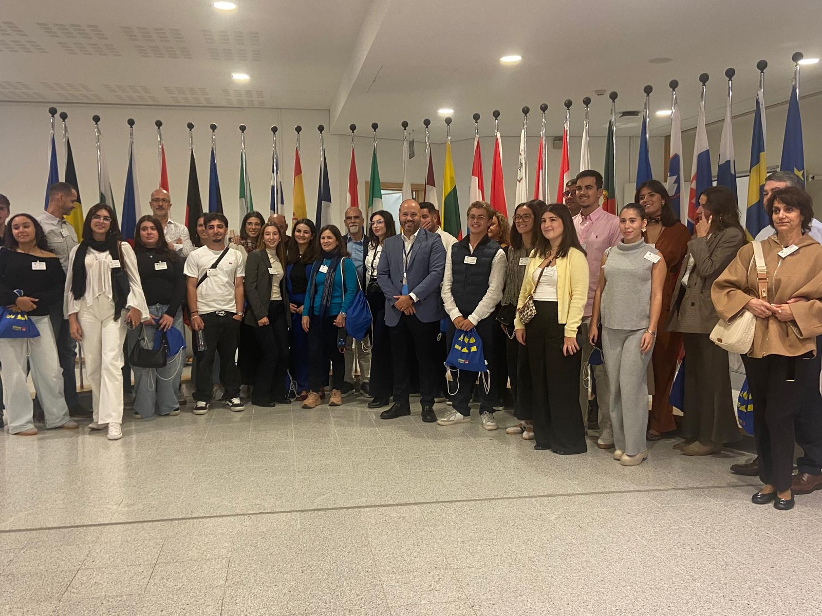 Desinformação leva jovens a Bruxelas (com fotos)