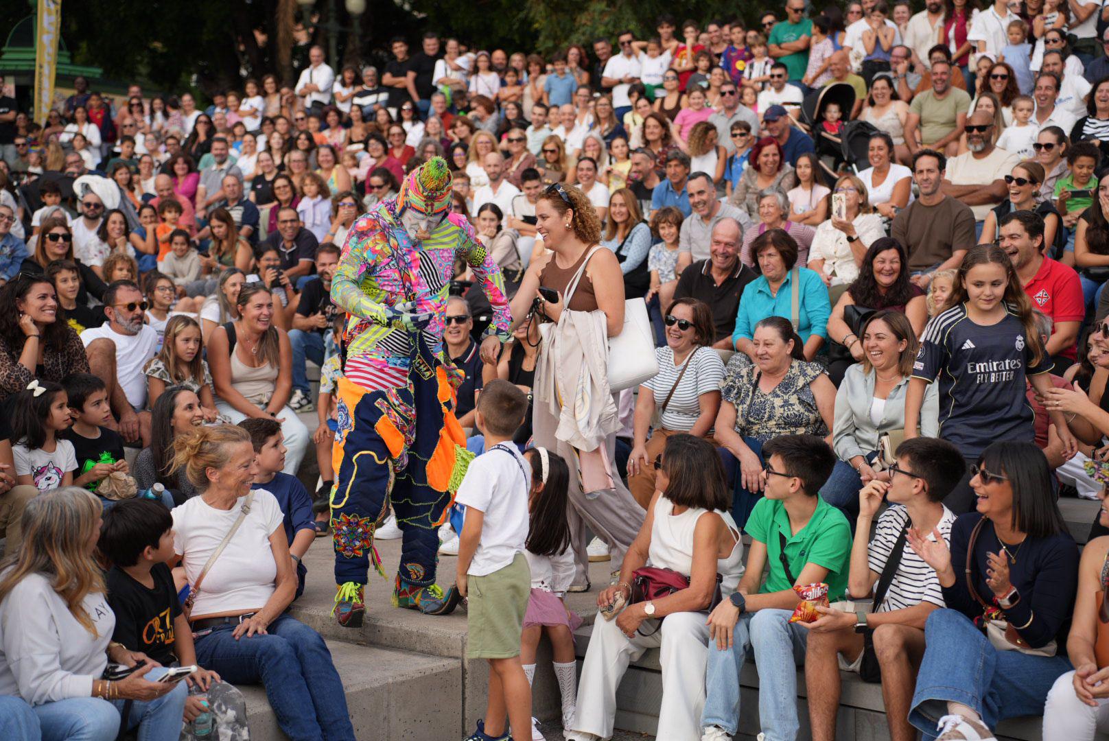 Veja as imagens que marcaram o segundo dia do Madeira Street Arts Festival