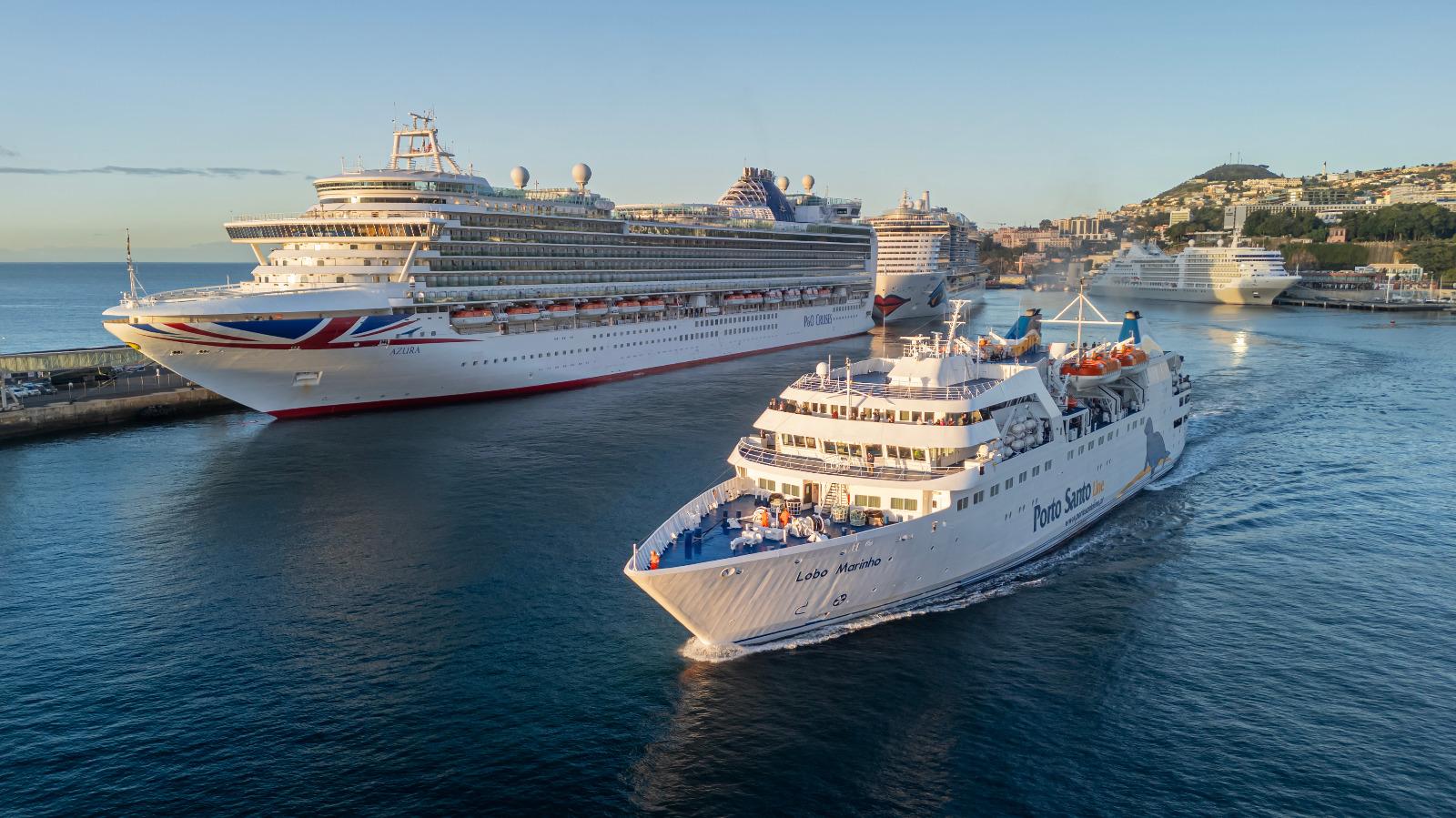 Semana arranca com casa cheia no Porto do Funchal (com fotos)