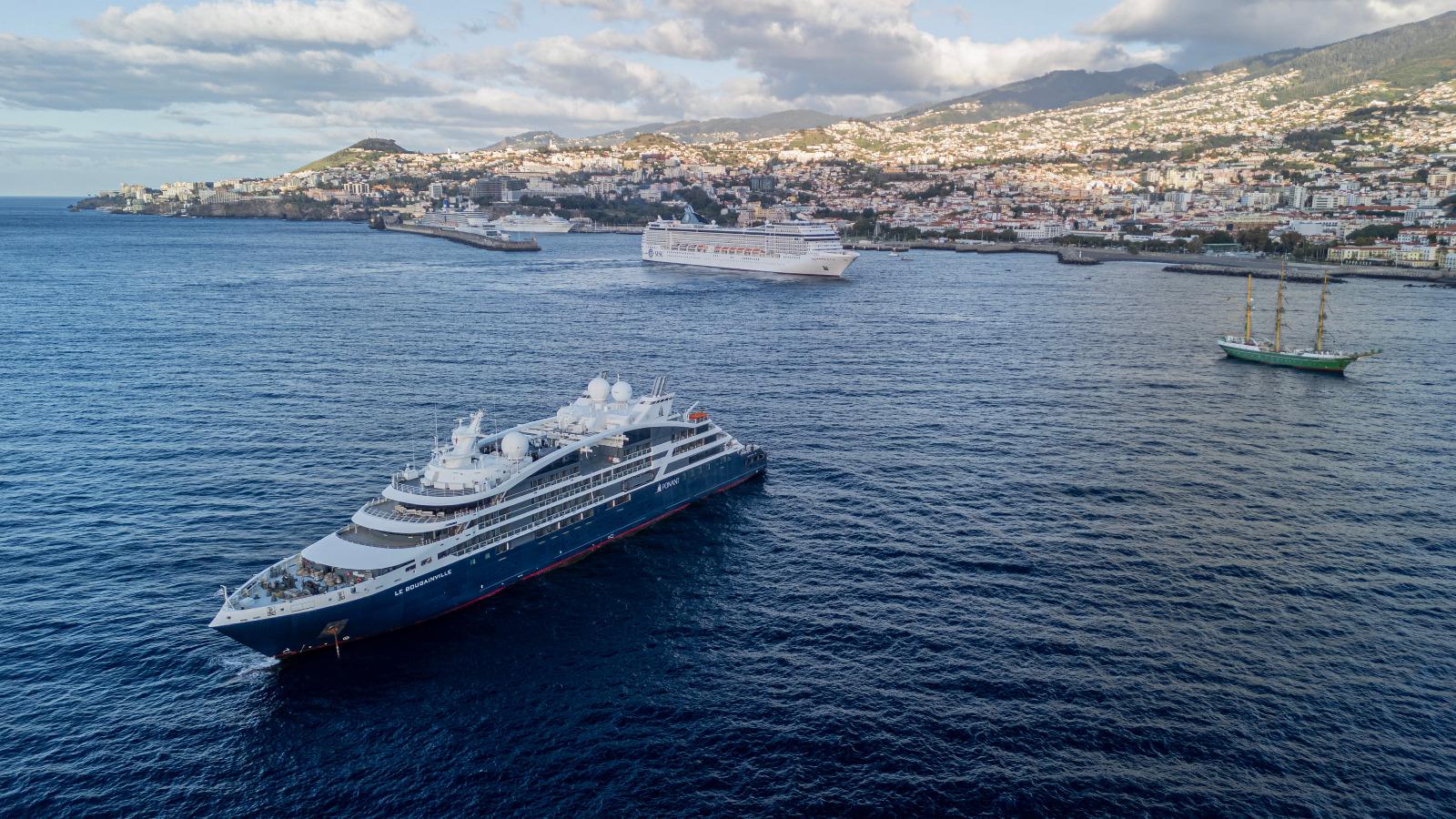 Funchal hoje com quatro navios de cruzeiro e um veleiro num total de 7.271 pessoas