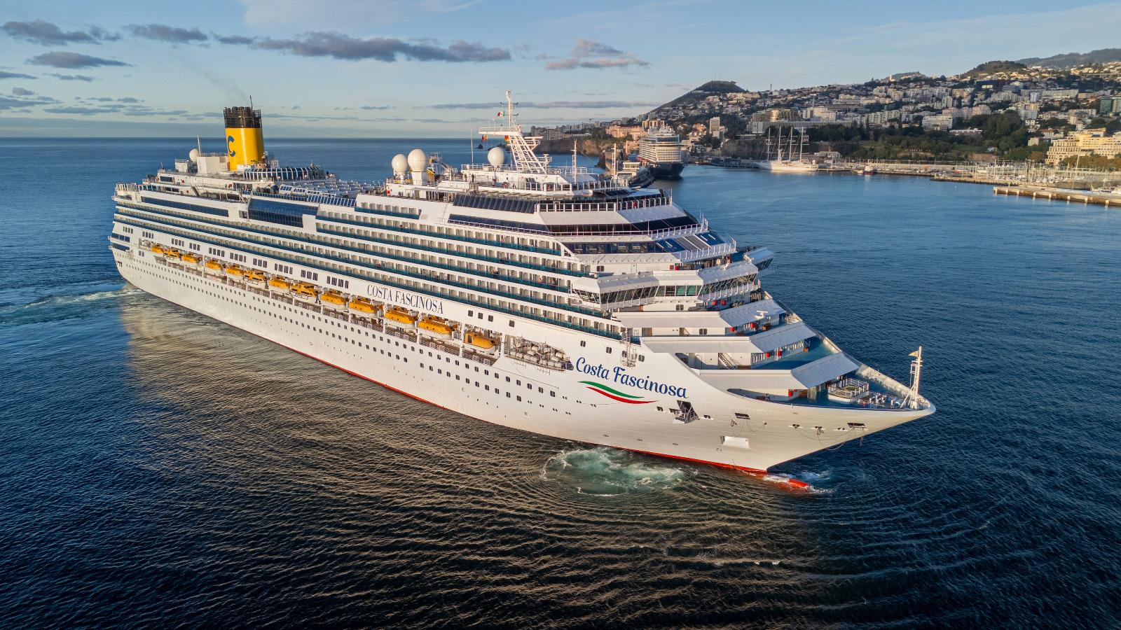 Funchal recebe dois cruzeiros e um veleiro com mais de 6.400 visitantes