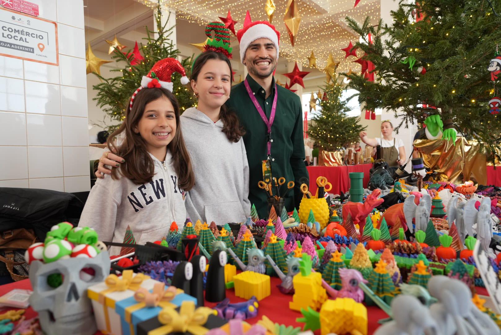 Último ‘Natal na Praça’ este domingo no Mercado dos Lavradores. Veja as imagens