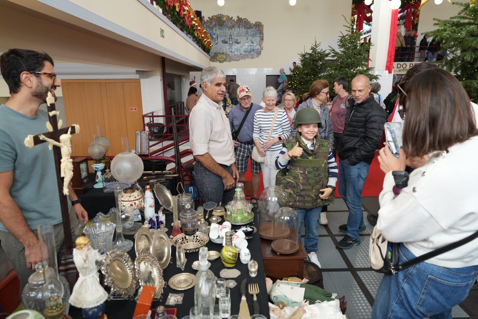 Último ‘Natal na Praça’ este domingo no Mercado dos Lavradores. Veja as imagens