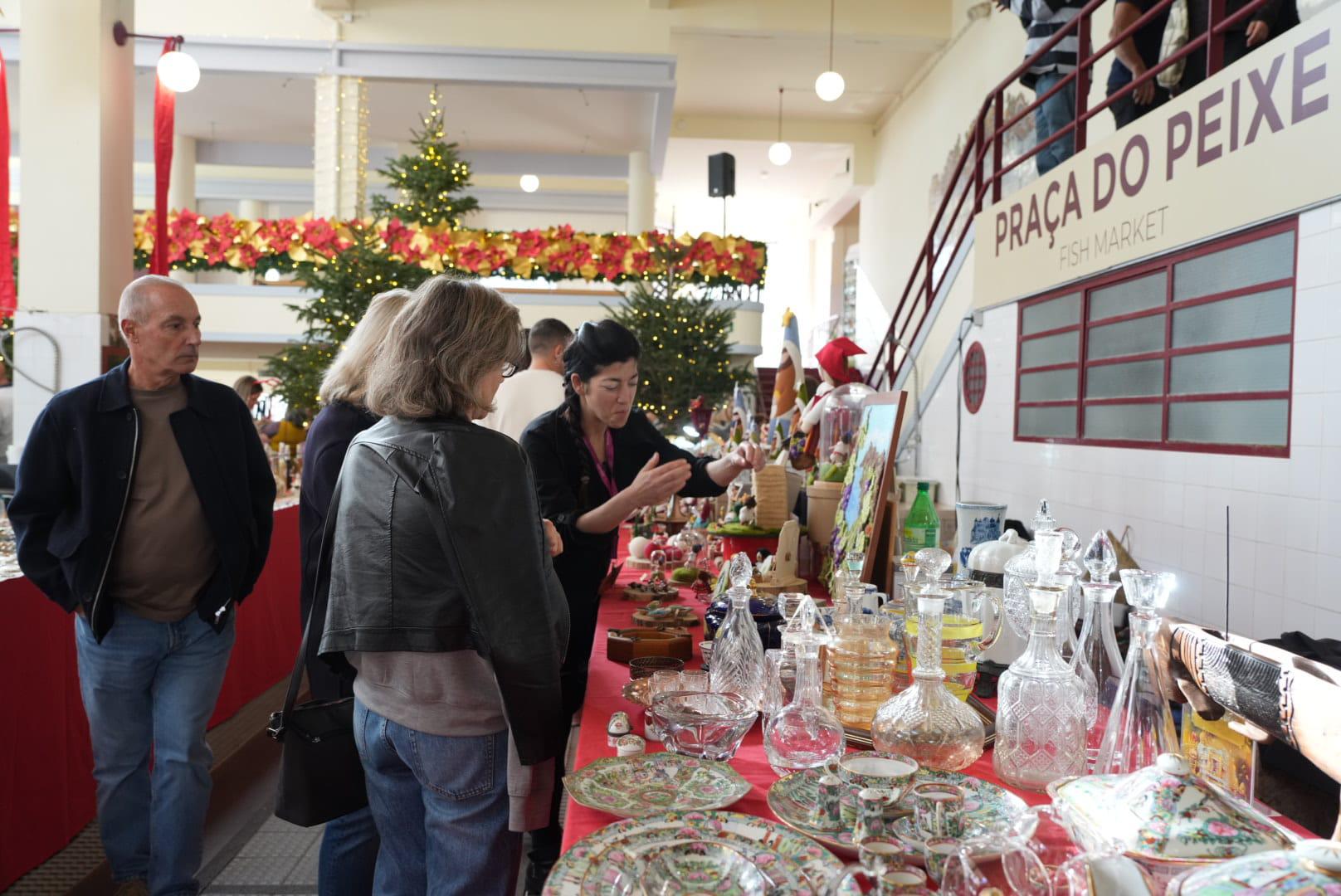Último ‘Natal na Praça’ este domingo no Mercado dos Lavradores. Veja as imagens