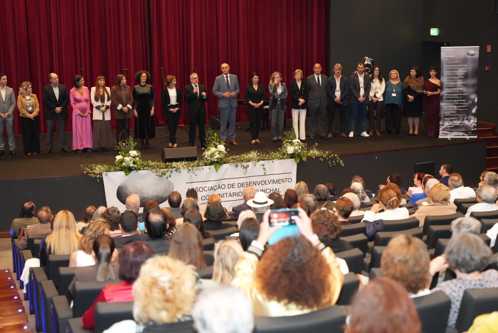 Garouta do Calhau celebra 23.º aniversário (com fotos)