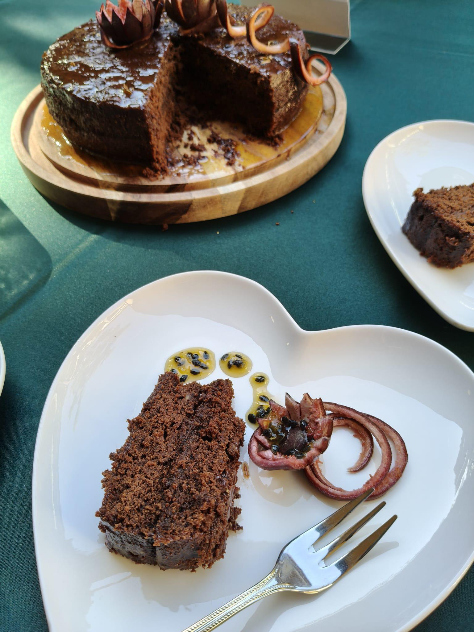 Doze bolos à conquista do título de Melhor Bolo de Chocolate do Funchal (com fotos)