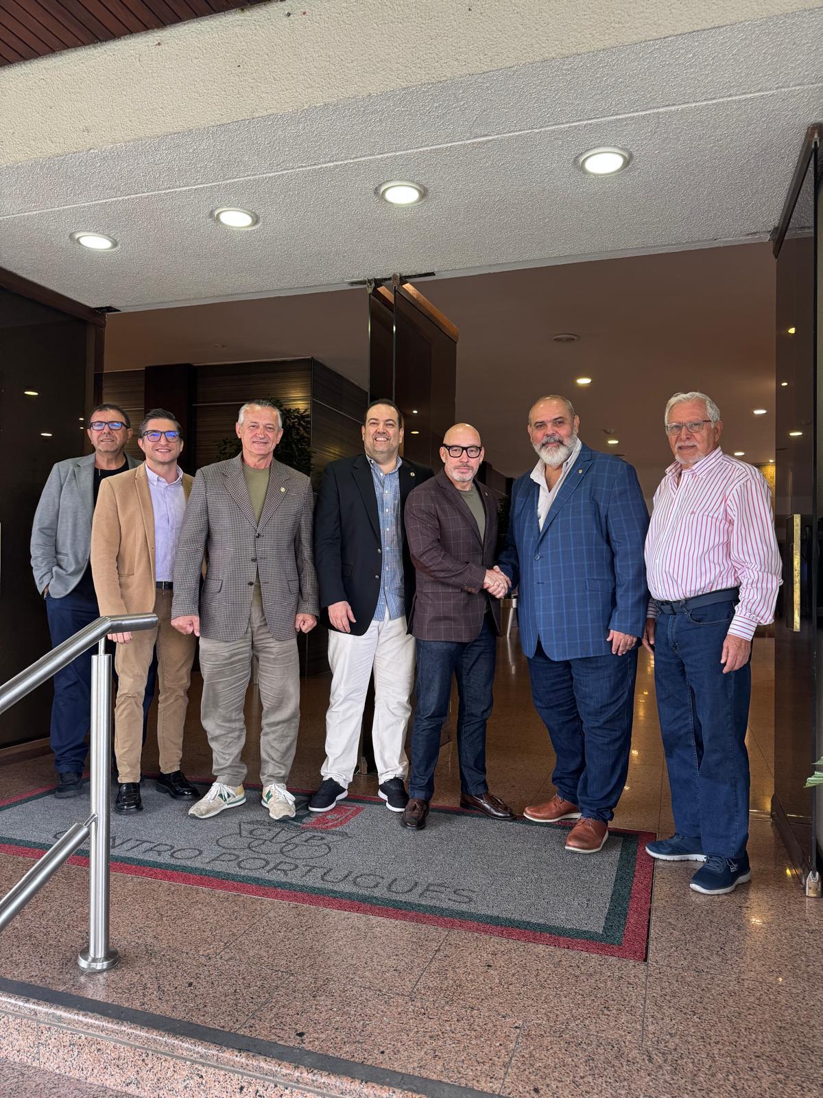 Centro Português de Caracas investe três milhões para atrair jovens