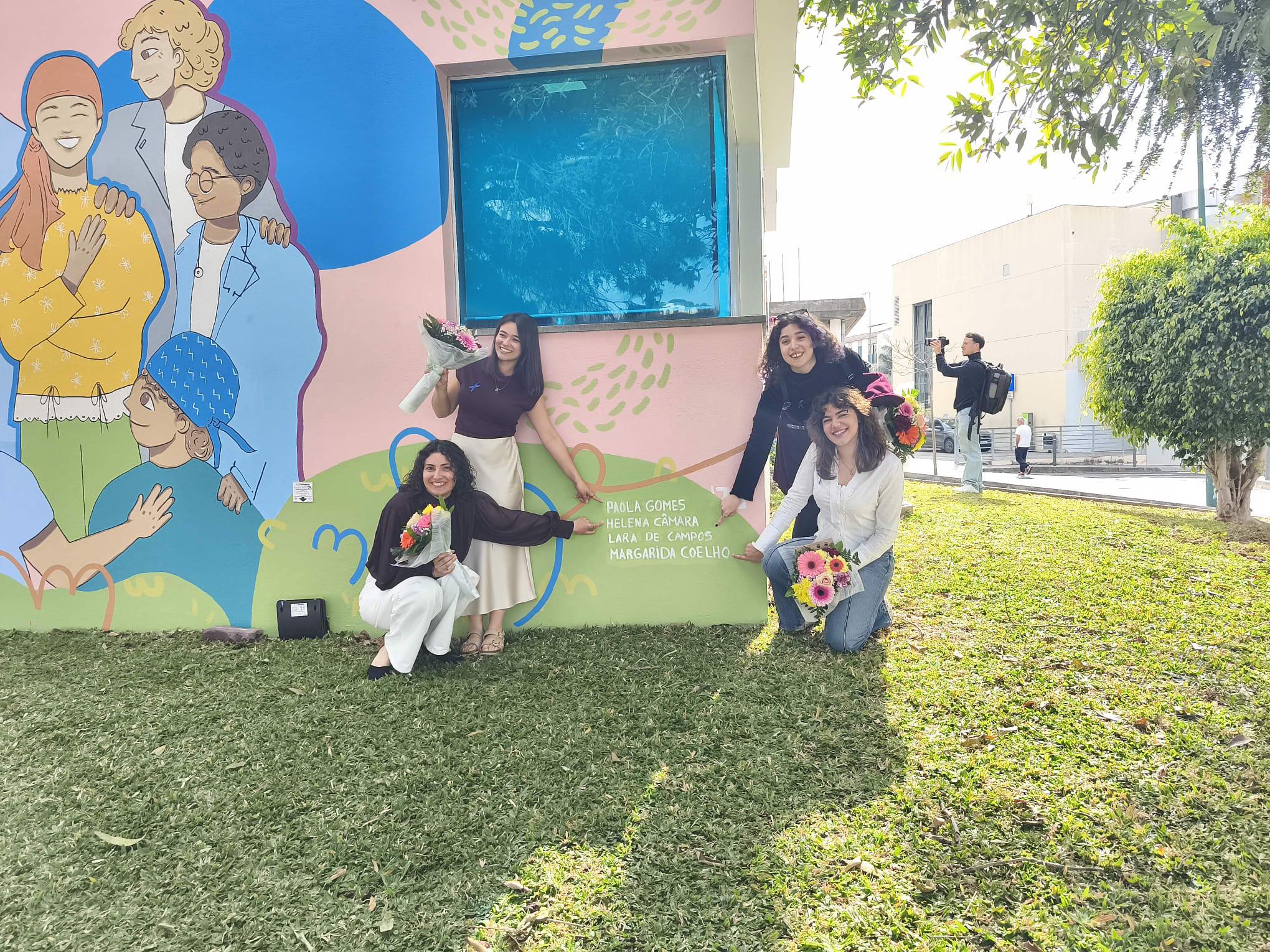 Arte dá forma à esperança em mural alusivo à luta contra o cancro (com fotos e vídeo)