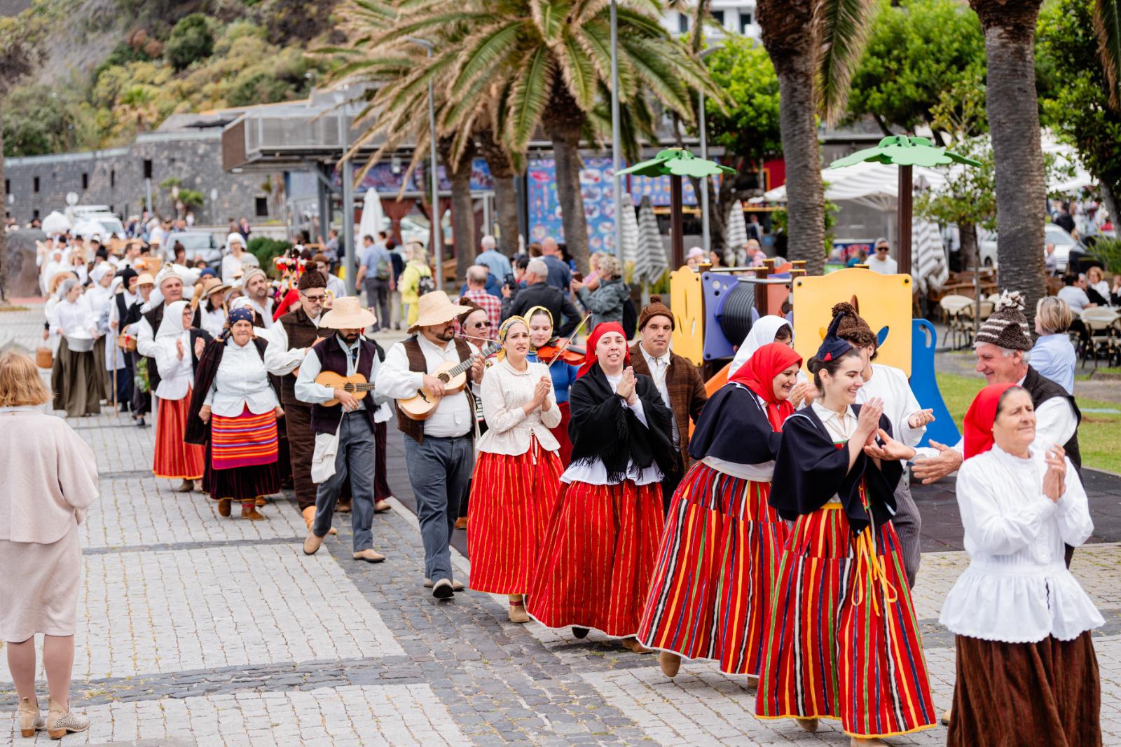 Ribeira Brava voltou a viajar até ao tempo da cabotagem (com vídeo e fotos)