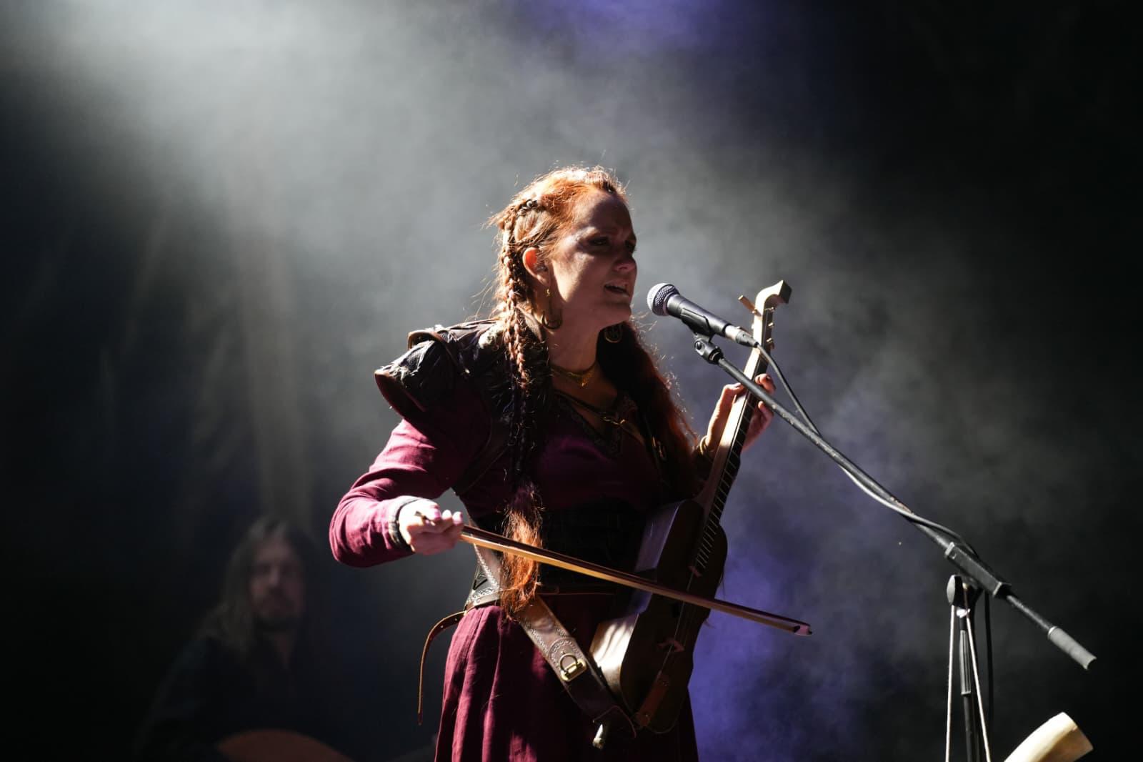SKÁLD trouxeram mitos nórdicos à segunda noite do Festival Aqui Acolá