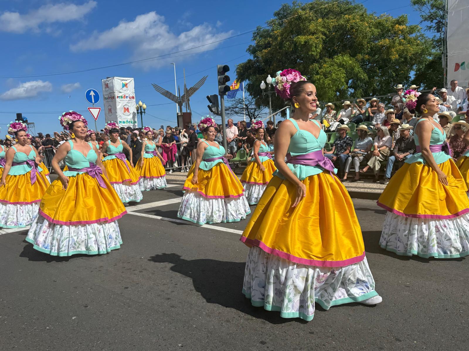 Festa da Flor: Sorrisos de Fantasia trouxeram Freedom (com fotos)