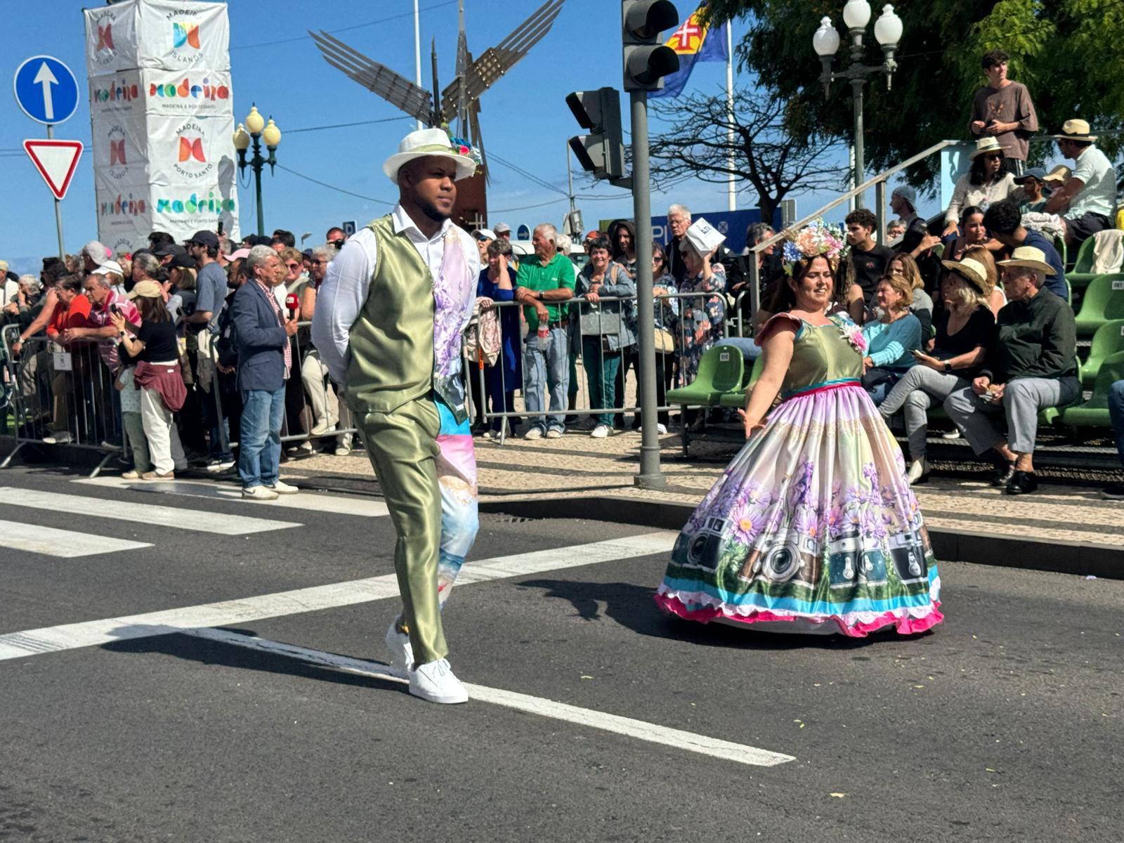 Festa da Flor: Batucada da Madeira trouxe flor, aroma e cor (com fotos)
