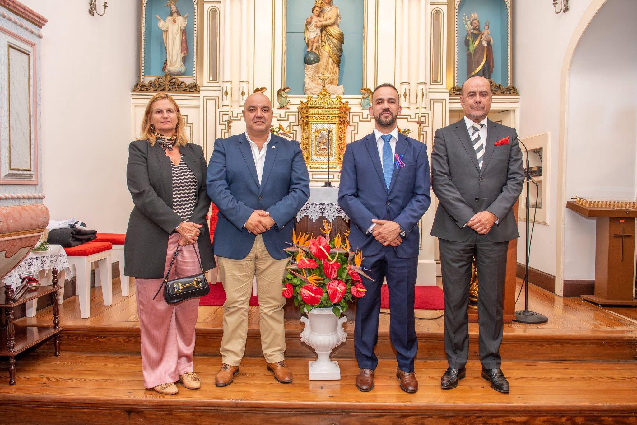 Escola Profissional Dr. Sérgio Teixeira estreou-se na bênção das capas com 45 finalistas (com fotos e vídeos)